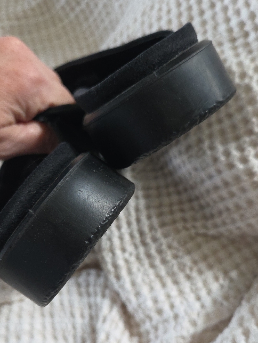 Ecco Flote Black Leather Slides Sandals - Picture 7 of 8